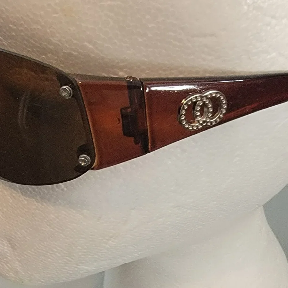 Brown Tortoise Shell Color Plastic Sunglasses w Rhinestone Details